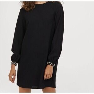 H&M Black Shift Dress Pearl Cuff Long Sleeve NWT Size 4 / EU 36 Minimalist